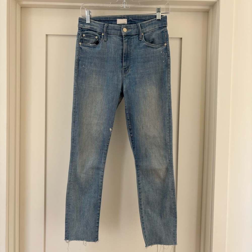 Mother Jeans Looker Ankle Fray Light Wash Cropped Jean